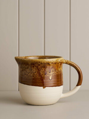 Briar Jug / Crema